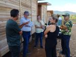 Prefeito Sidnei Eckert visita casas do Front 