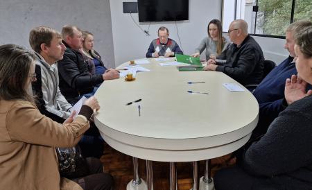 Beneficiados pelo Programa de Valorização da Agricultura Familiar estiveram no Gabinete do Executivo na quarta-feira