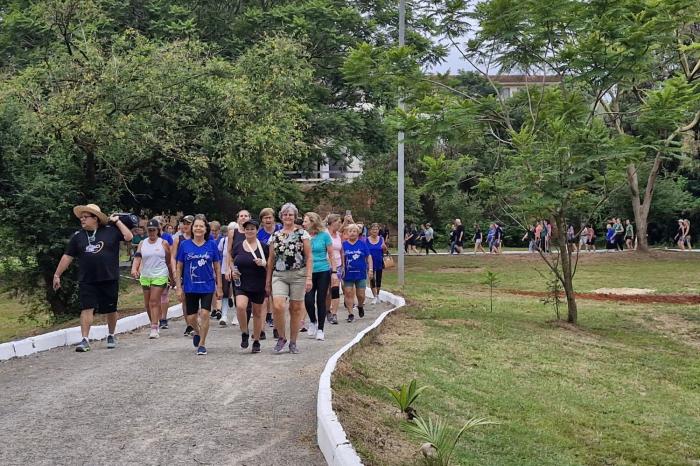 Caminhada reuniu a comunidade em uma manhã de conexão, movimento e celebração