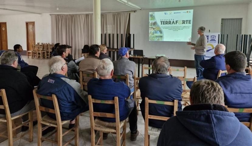 Encontro integra atividades do programa Operação Terra Forte, que tem como foco a recuperação de solo