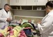 Visita do médico e técnica de enfermagem facilita o dia a dia de pacientes como Henri Stumm